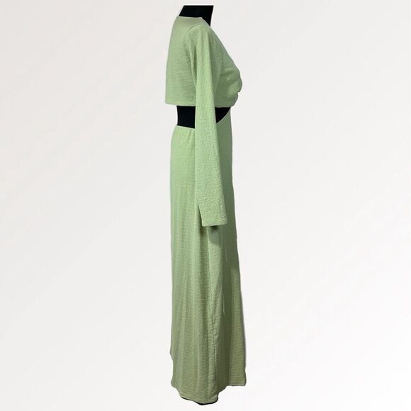 Fourteenth Place Sol Side Cut Out Long Sleeve Midi- Maxi Dress Size M Green NWOT - Picture 4 of 16